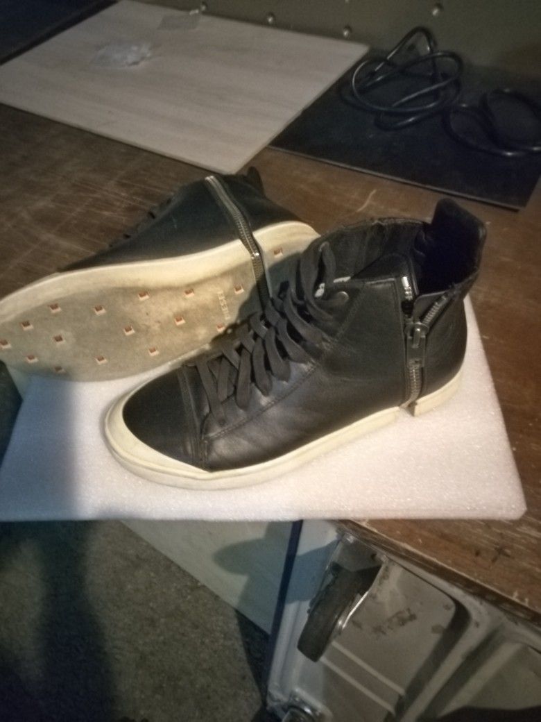 Deisil Hi Tops Size 12 Bad Looking Shoes 100 Or Offer New