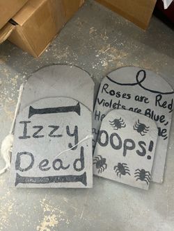Plywood tombstones DIY for Halloween