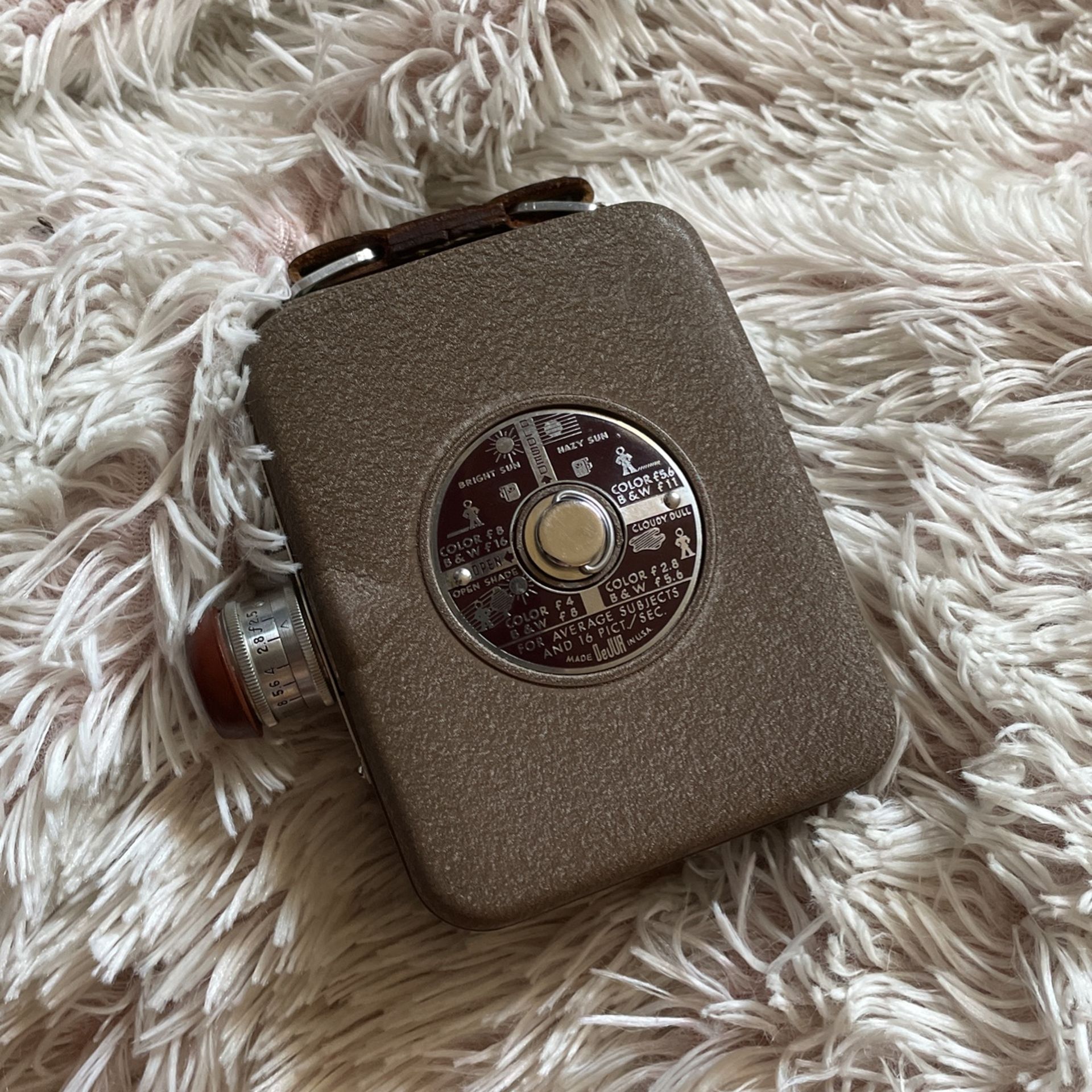 Roll Film Movie Camera