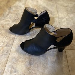 Lifestride Simply Comfort, Soft System Peep Toe Black Heel, Size 11W