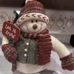 Snowman Plush Decor