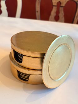 Gold Glass Chargers for Entertaining or Add Uniqueness on Everyday