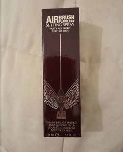 Charlotte Tilbury Airbrush Flawless Setting Spray