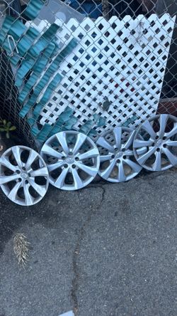 Toyota wheel caps 4(contact info removed)0