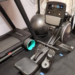 ProForm Rowing Machine 