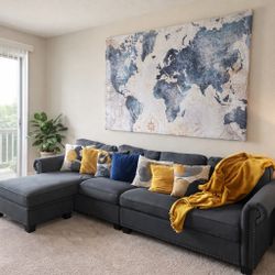 Modern Gray Sectional Couch – Great Condition