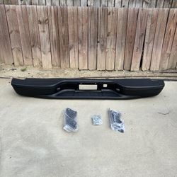 Silverado  1999 /2006 Rear bumper