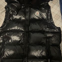 Monclear vest nfc scan size L