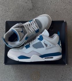 Jordan 4 Military Blue