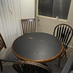 Free Dining Table