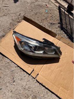 2016-2017 Honda Accord Headlight