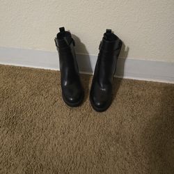 $5 Black Heel Boots 
