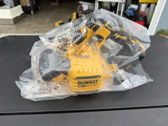 Dewalt 7 1/4” Circular Saw