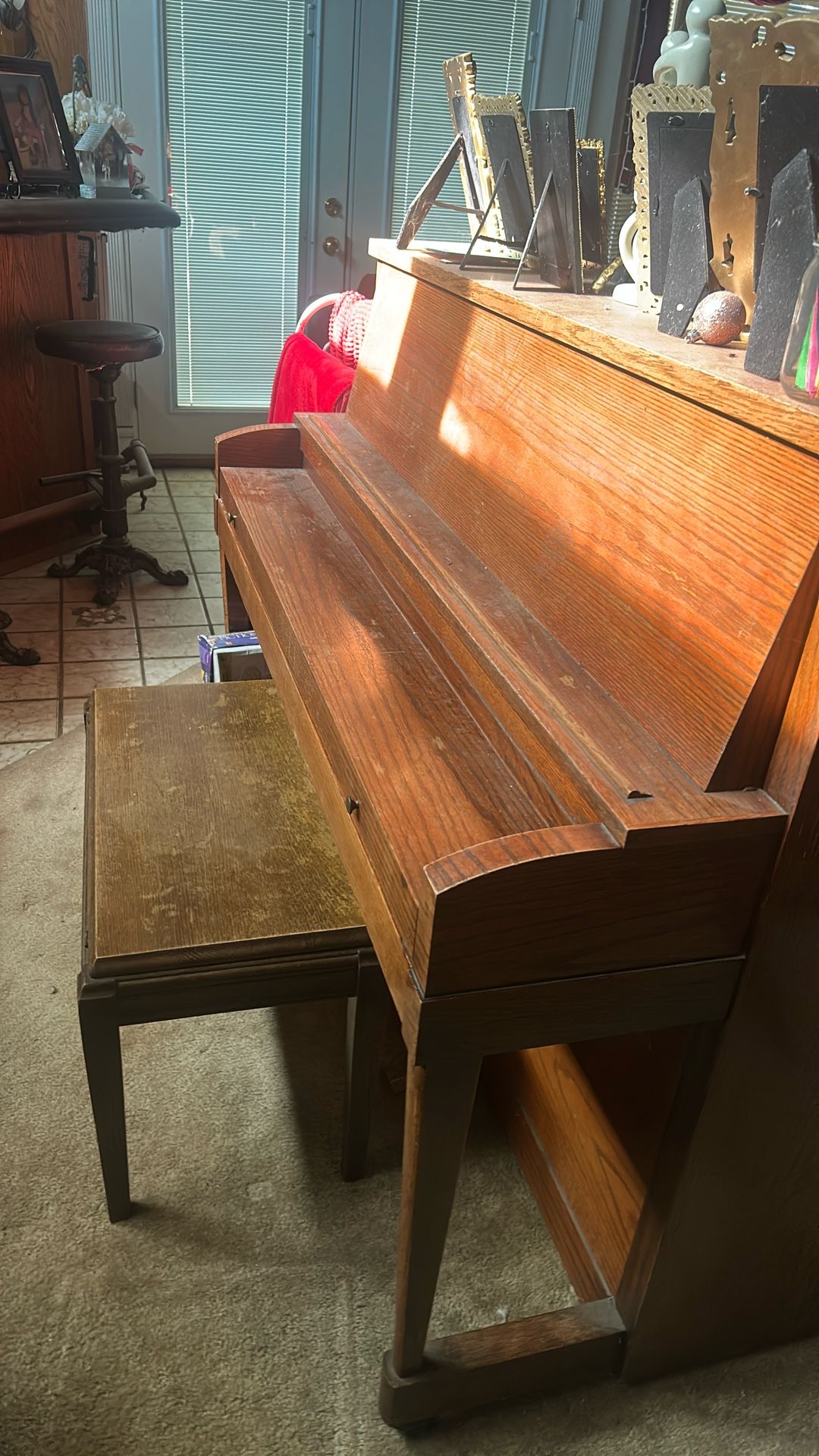 Vintage Piano