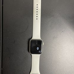 Apple Watch Series 5 