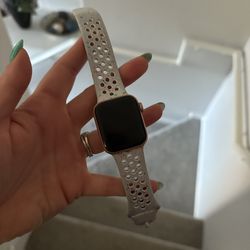 Apple Watch Series 6