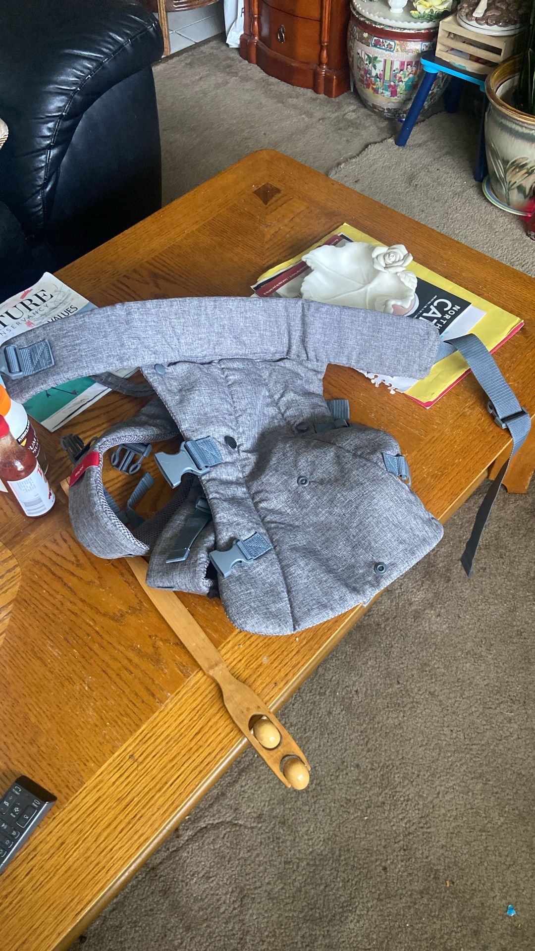 Baby Back Carrier Price 8$. Pick Up. E. 72. and Grand View. E. Tacoma