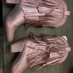 BAIT Pink Shimmer Fringe Cowboy Boot W7.5