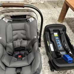 Nuna Pipa Infant Car Seat and Base