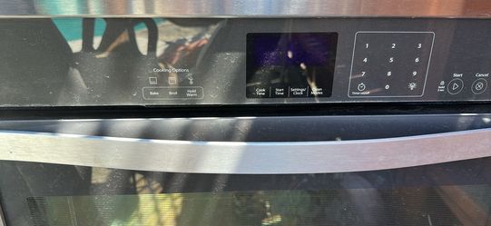 Wall oven