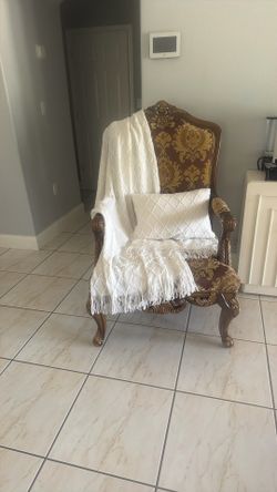 Accent Chair