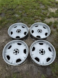 2-Piece 26” DUB Rims 5x127