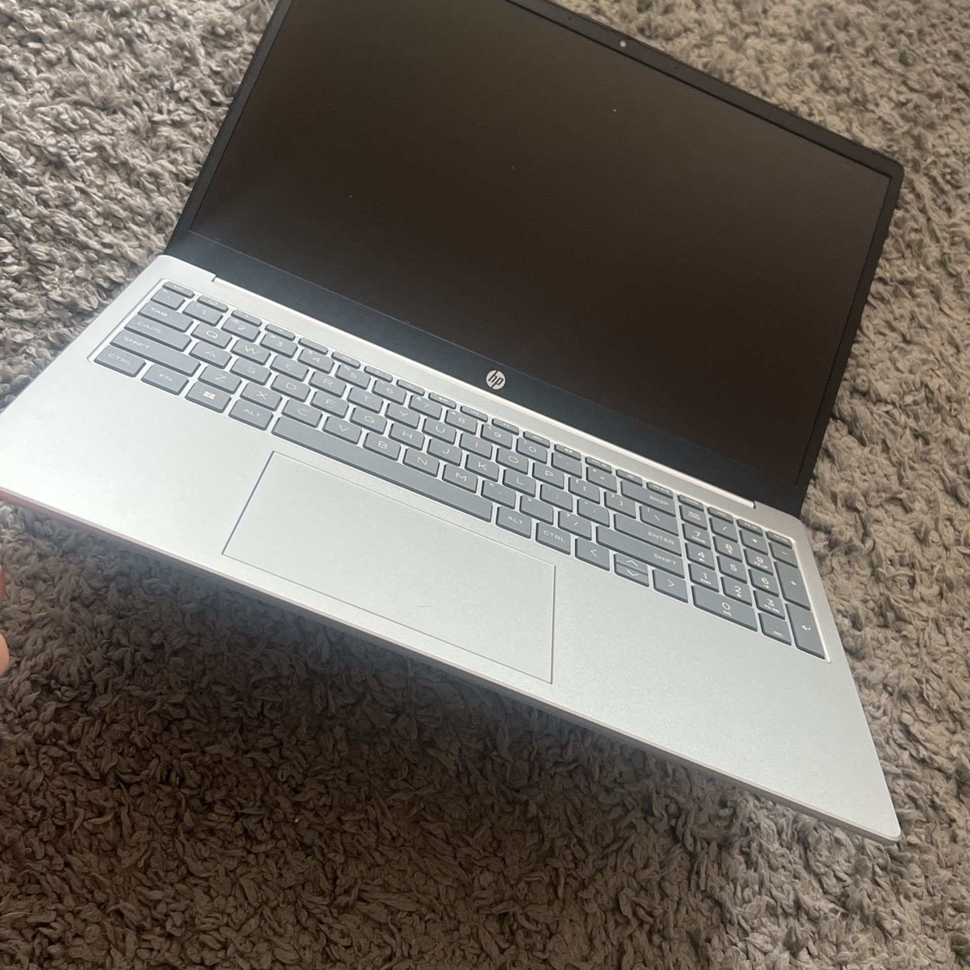   Hp Core i7 Touchscreen.