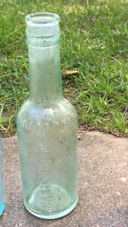 Vintage Lea & Perrins Worcestershire Sauce bottle
