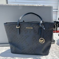 M K Bag 