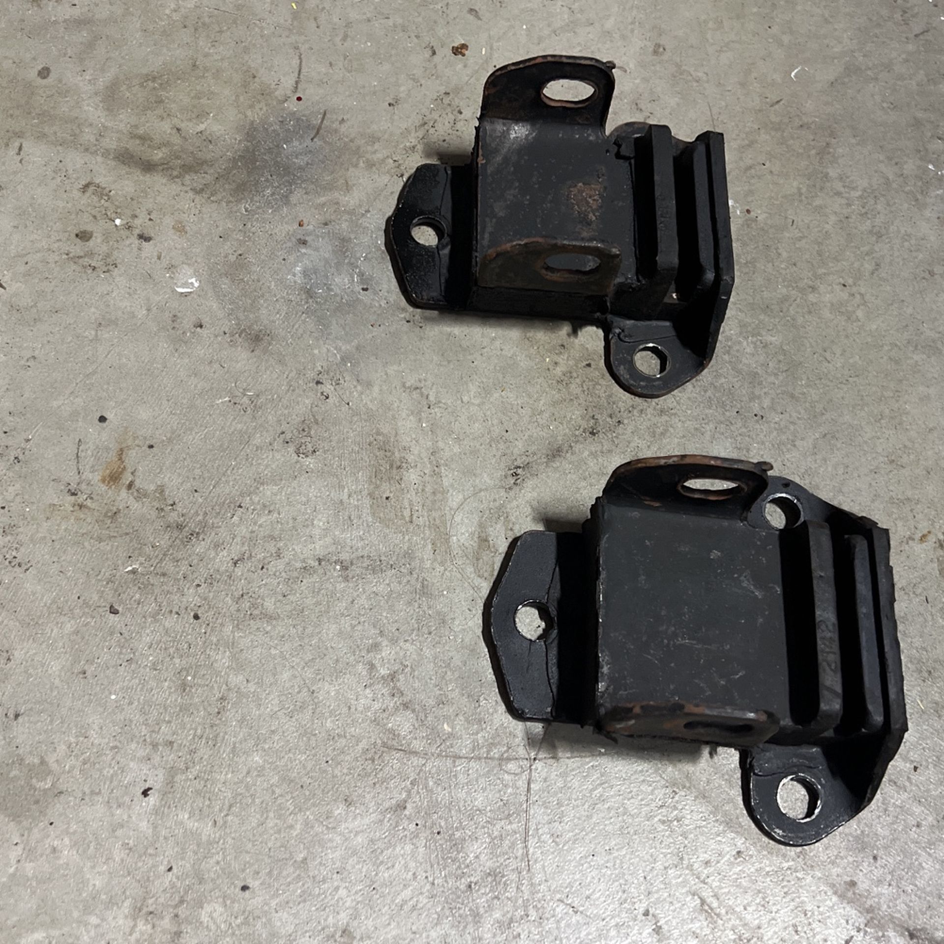 Chevy Small Block Motor Mounts