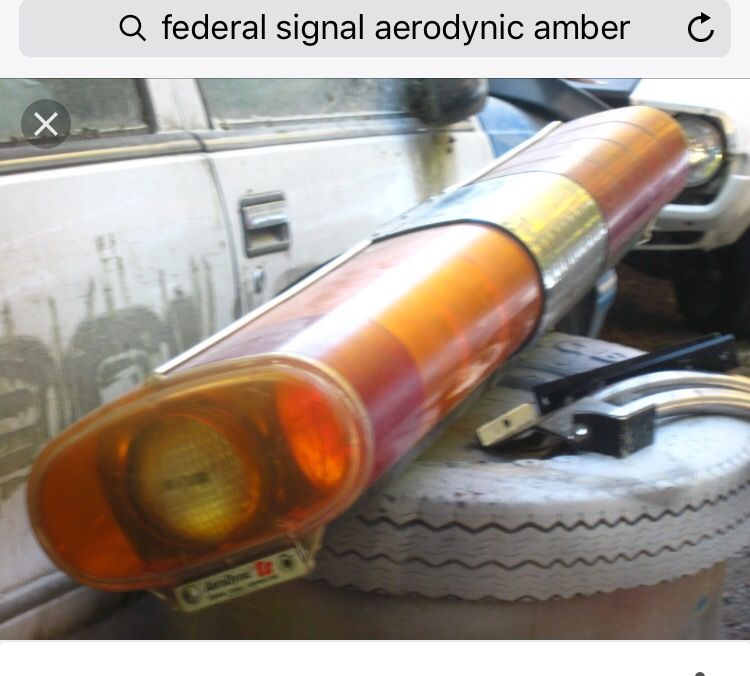 Federal Signal Aerodynic Amber Light Bar