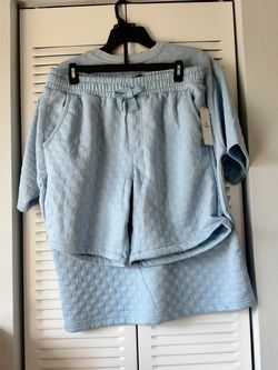 2pcs Set SAINTS STUDIO short-sleeve shirt in blue with a textured geometric pattern. Size Medium. New with tags.