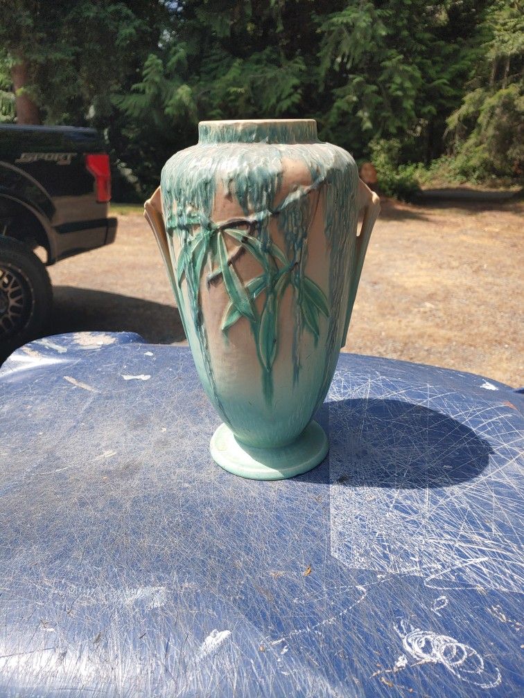 Roseville Flower Vase