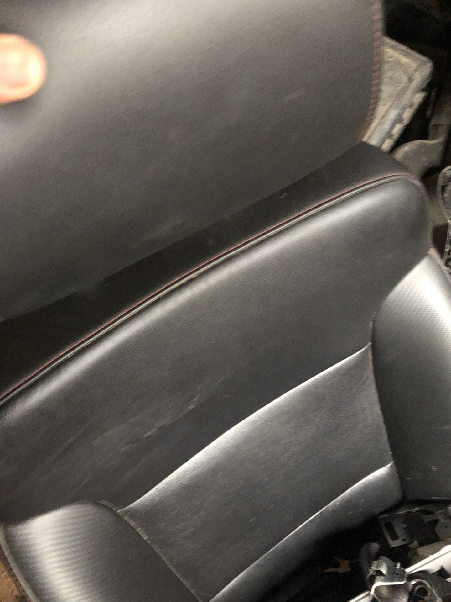 2014 2018 Chevrolet truck seats complete with door panels and carpet