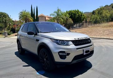 2017 Land Rover Discovery HSE Luxury-ICE Cold Air Leather Pano Roof Smog Luxury SUV