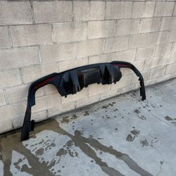 18-23 Mustang GT Diffuser 