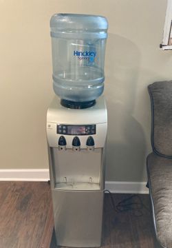 GE water dispenser/mini fridge