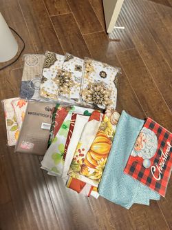 14 tablecloth and 6 table coasters