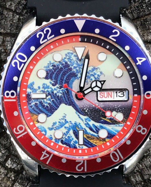 42MM Kanagawa Surf Luminous Dial NH36A Movement Auto Men's Watch Dive Band  for Sale in Titusville, FL - OfferUp