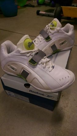 Reebok Pump Match Day size 9.5