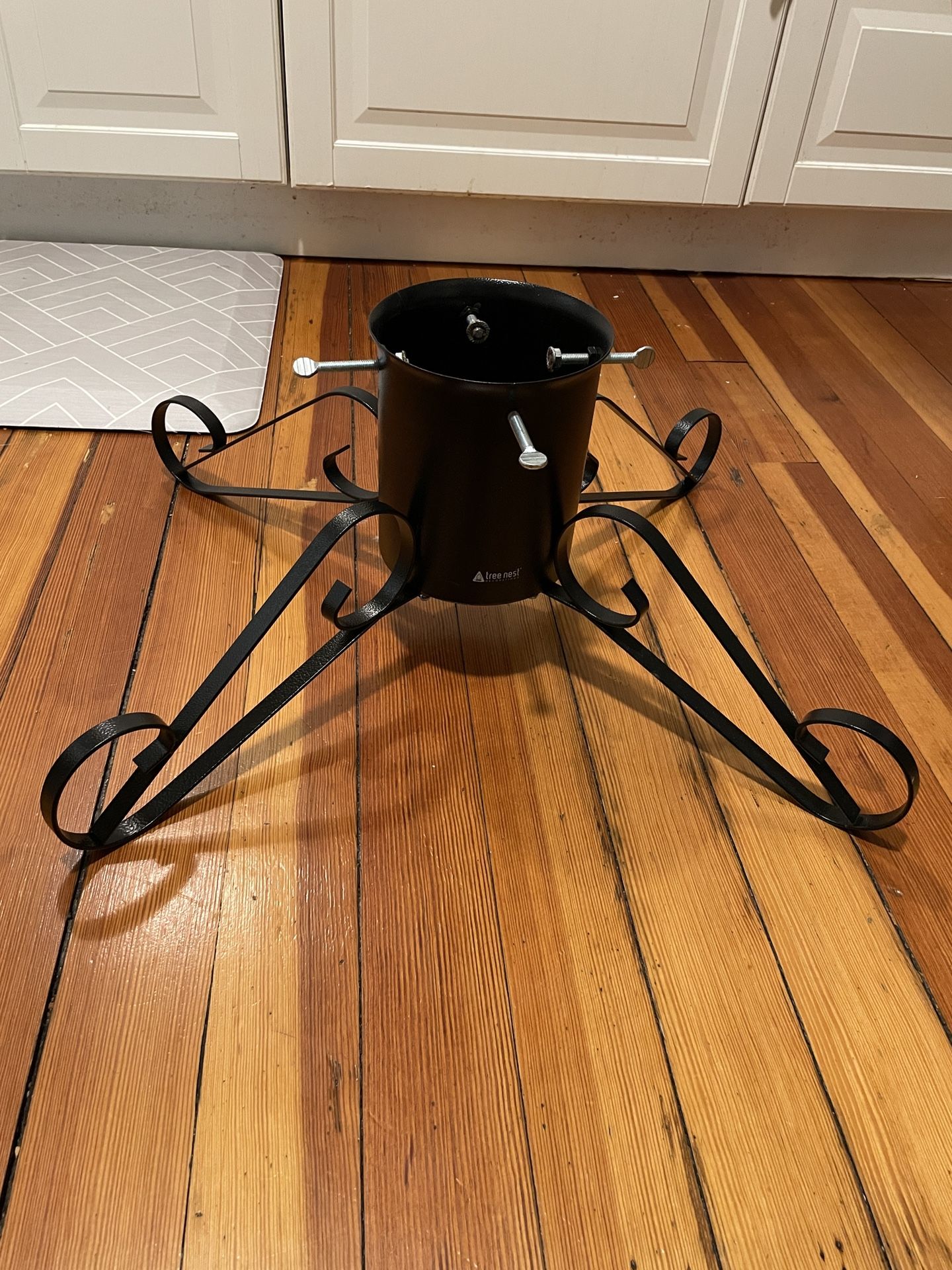 Christmas Tree Holder up to 8.2ft Trees