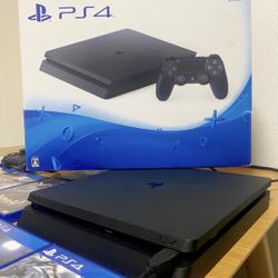 Sony PlayStation 4 (PS4) Console