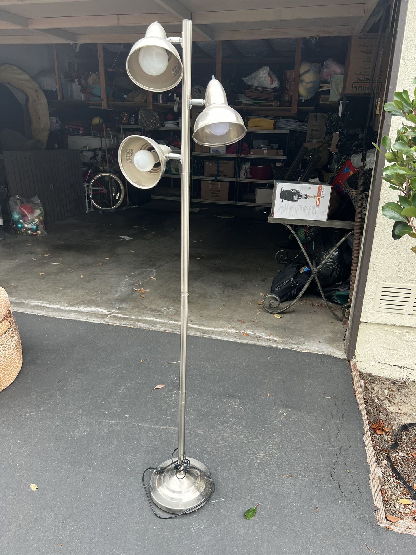 3 Light Floor Lamp - Gray