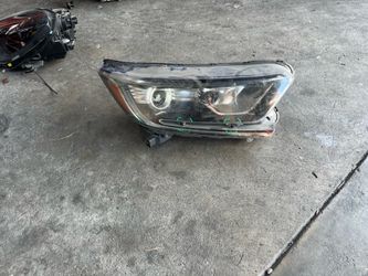 2017 2021 honda crv passenger right headlight