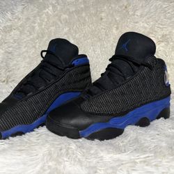 Air Jordan 13 “Black Royal / Hyper Royal” (blue)