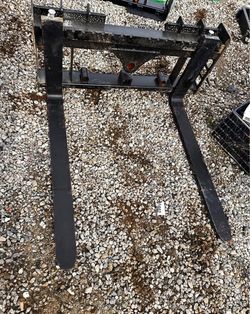 Forklift Attachment
