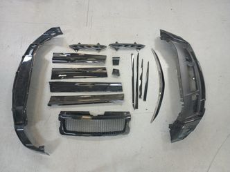 Lamborghini Urus body parts