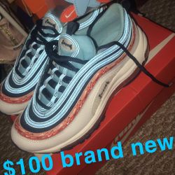 $75 brand New Air Maxes Size 6y