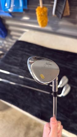 lightly used Stix x Nicklaus Compete Wedges (52°/56°/60°) + Mallet Putter — lightly used