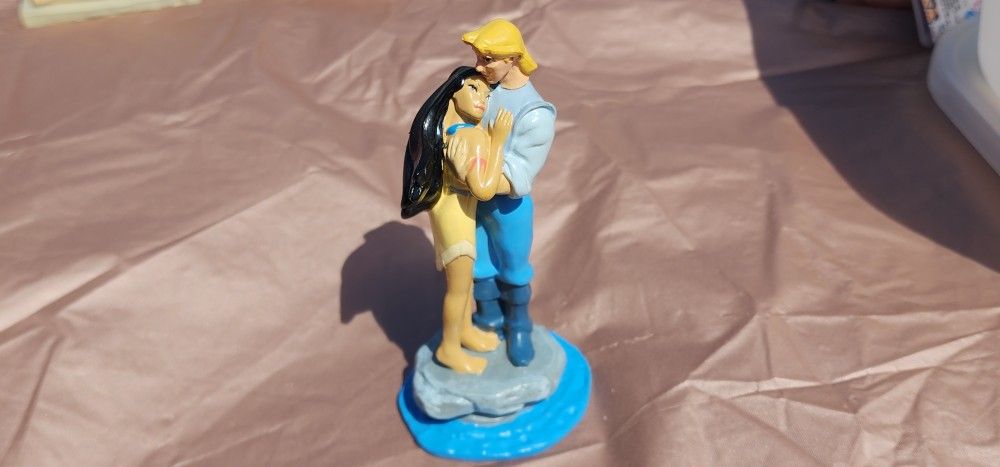 DISNEY'S POCAHONTAS & JOHN SMITH LIL CLASSICS FIGURINE
